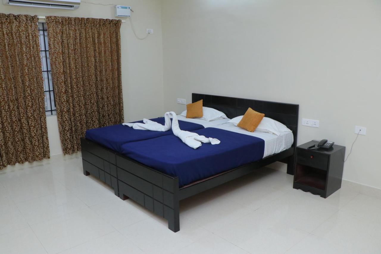 Hotel Tamilnadu -Trichy Tiruchirappalli Ngoại thất bức ảnh
